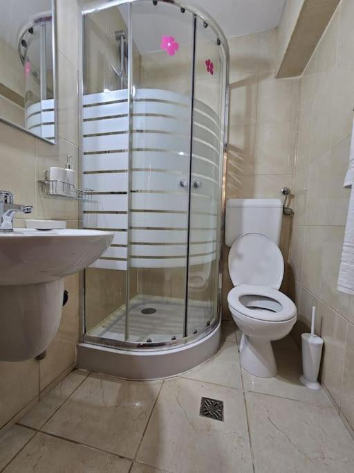 Ultra Central Luxury 3Br 2Bath Apt & Amazing Views Бухарест Экстерьер фото