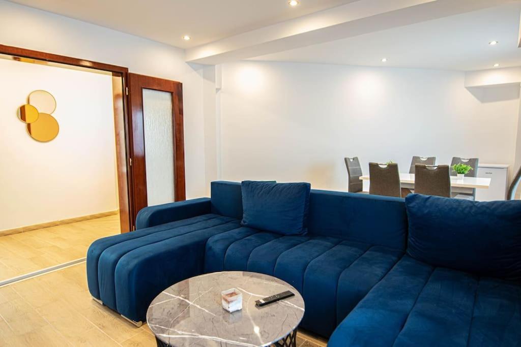Ultra Central Luxury 3Br 2Bath Apt & Amazing Views Бухарест Экстерьер фото